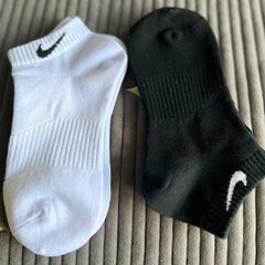 Originals Nike Everyday Lightweight Men's Women's Sports Short Socks White Black 6 Pairs Train Middle Barrel Socks S M L