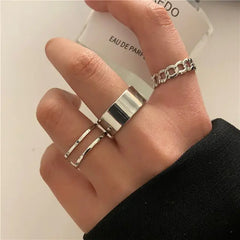 Spiral Shape Ring Set