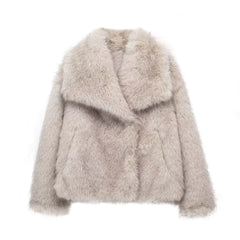 Women's Faux Fox Fur Coat: Luxe Furry Jacket for Autumn and Winter